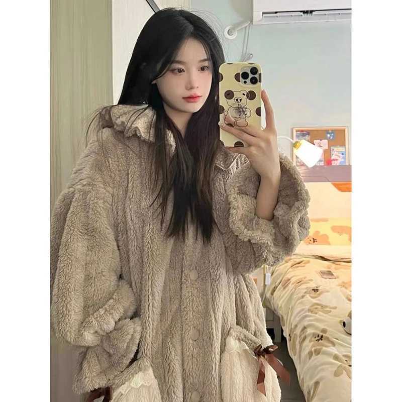 Hooded Robe for Women Sleepwear Nightdress Winter Night Wears Warm Fleece Pajama One Piece Nightgown Ruffle Long Sleeve Homewear Z250925