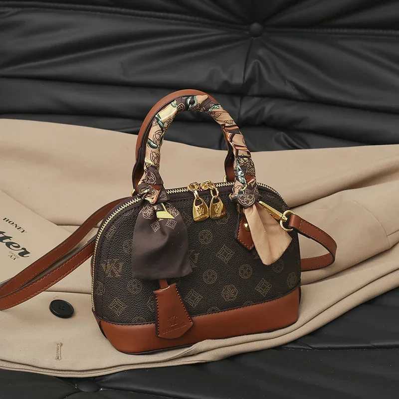 Trendy Casual Messenger Bag For Women Designer Vintage Crossbody Handbag Solid Color Leather Tote Paris Fashion Luxe PurseW250926