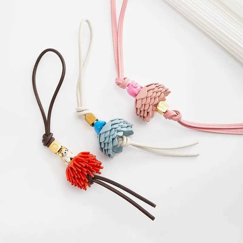 Luxurious Cowhide Bag Charm Handmade Rope Bag Charm Flower Leather Pendant Cute Car KeyChain DIY Decorative Charm Bag Accessories32 D250926