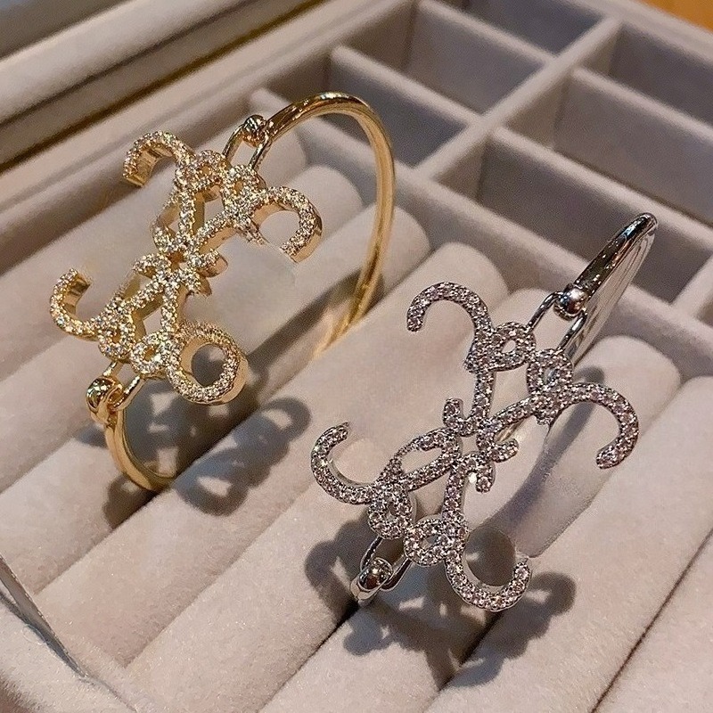 Designer jewelry bracelet detachable designer open bracelet gold silver bracelet jewelry women's bracelet stainless steel jewelry holiday gift bracelet simple