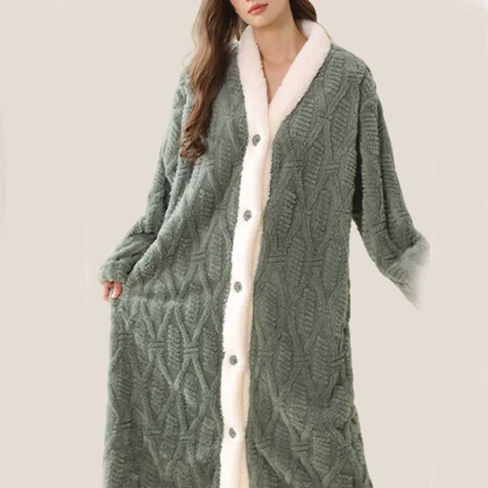 2025 Autumn and Winter New Cotton Velvet Home Robe Vneck Casual Soft Longsleeved Warm and Comfortable Button Long Nightgowns Z250925