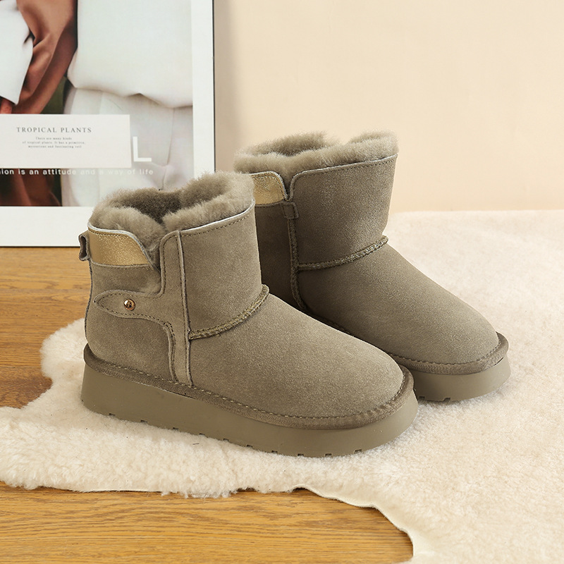 CE designer shoes Free shipping oxhide affordable luxury Winter anti slip snow boots with thick plush cotton shoes Nice touch white black