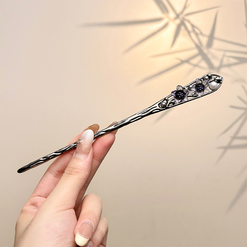 Elegant Chinese Style Hair Accessory Romantic Enameled Flower Tassel Hair Clip Alloy Jewelry Hairpin For Women Fashion Hairpin