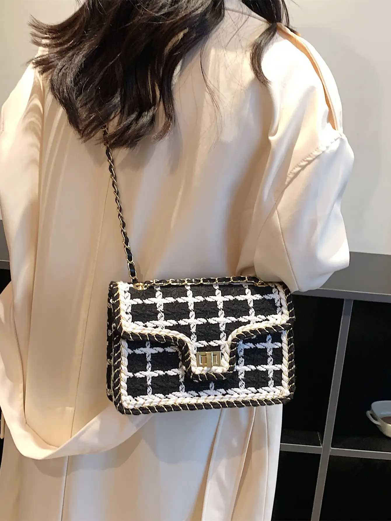 Black White Plaid Casual Shoulder Bag Crossbody Handbag Womens Shoulder Bags Handbags With Top Handle Fashion Square Bag Z250926
