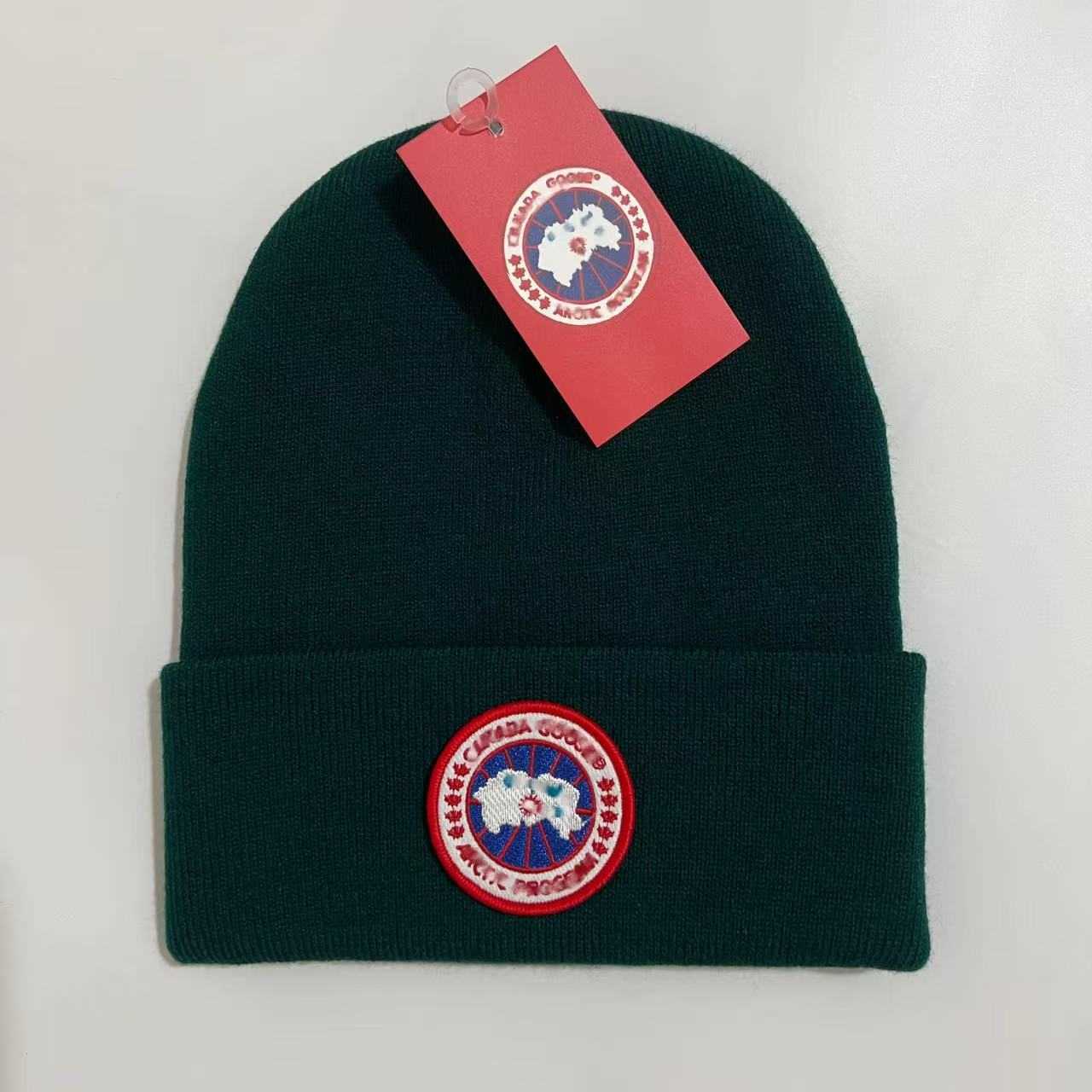 Winter Unisex Embroidered Fine Texture Hat Trendy Simple Knitted Hat Outdoor Warmth Coldproof Pullover Hat H250925