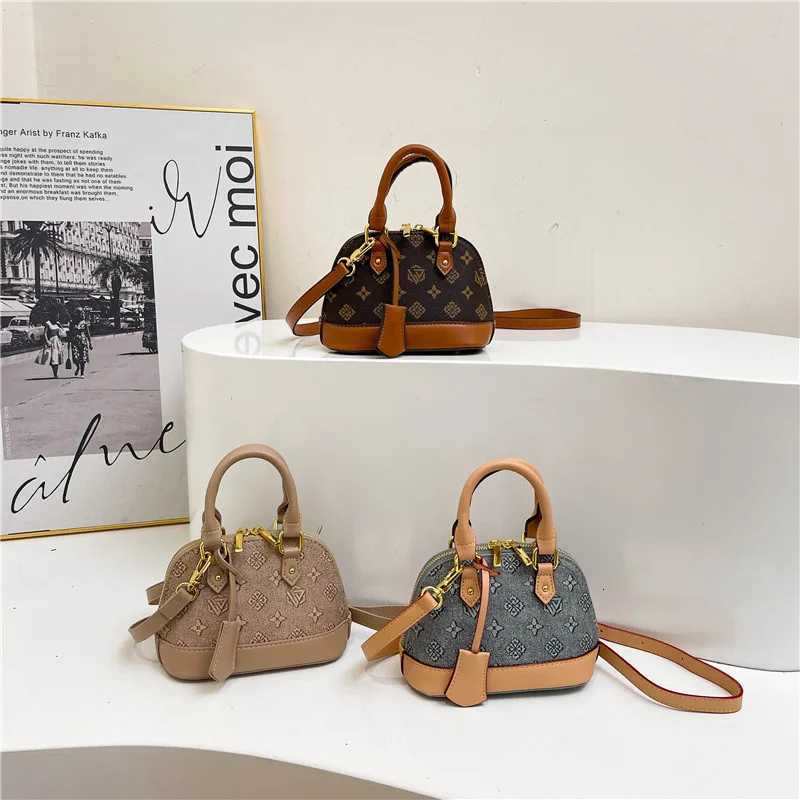 2025 Vintage Shell Bag Women Stylish Large Capacity Shoulder Crossbody Purse Retro Fashion Hobo Bag for Work CasualW250926