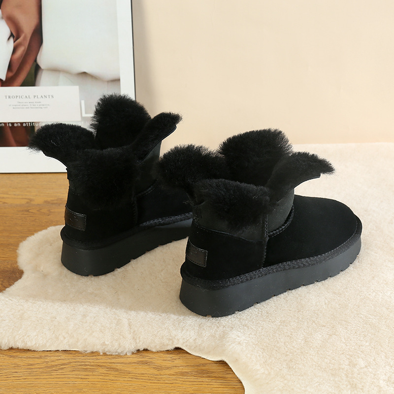 CE designer shoes Free shipping oxhide affordable luxury Winter anti slip snow boots with thick plush cotton shoes Stable load-bearing white