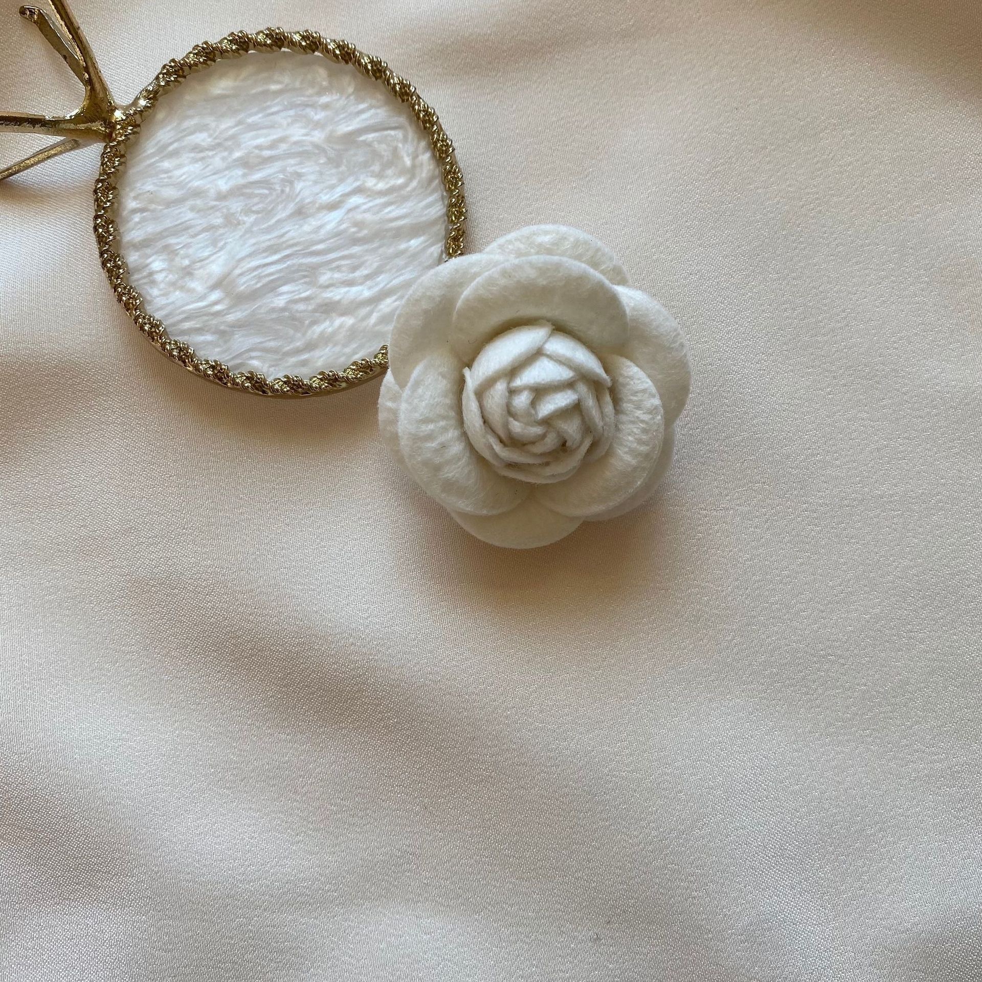 brooches designer jennie camellia hair clip style pearl brooch highend collar flower pin elegant hepburn accessories