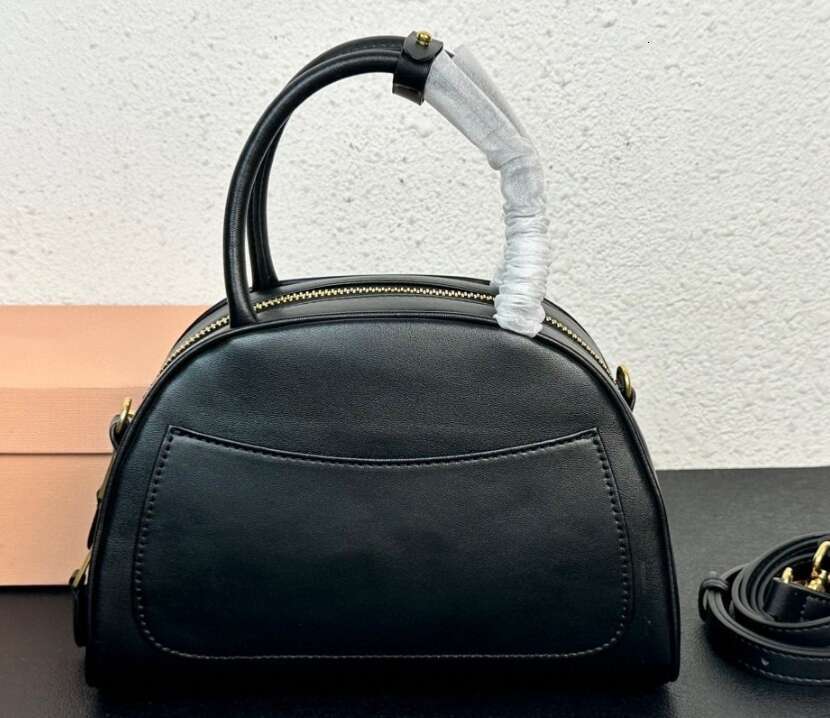 Designer Bags The New Women's Shoulder Handbag, Dumpling Bag, Made Of Italian Imported Cowhide, Top Quality. Hot Selling