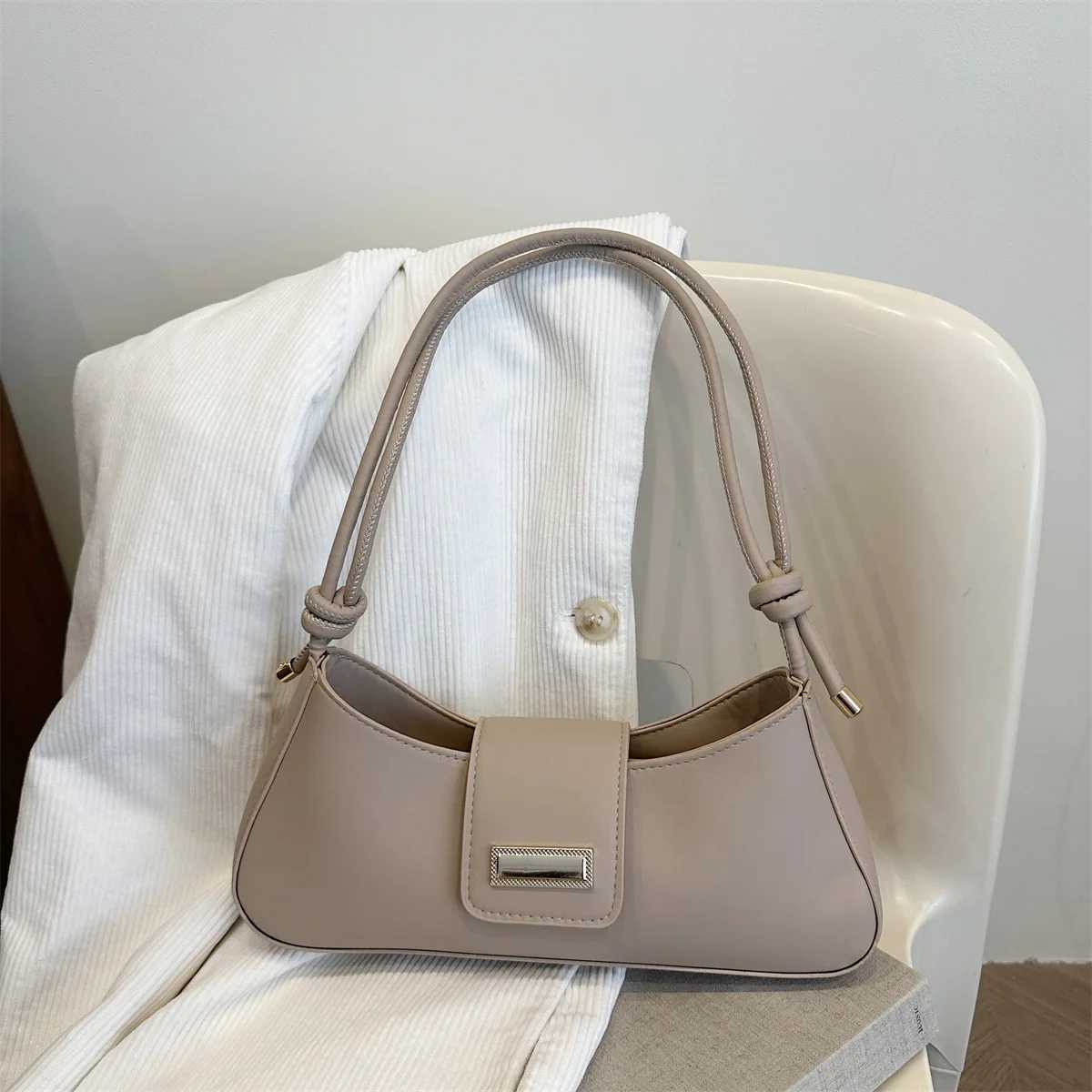 2025 French Style Underarm Bag Womens Minimalist Crossbody Purse Chic Shoulder Bag for Casual Elegant Outfits Z250926