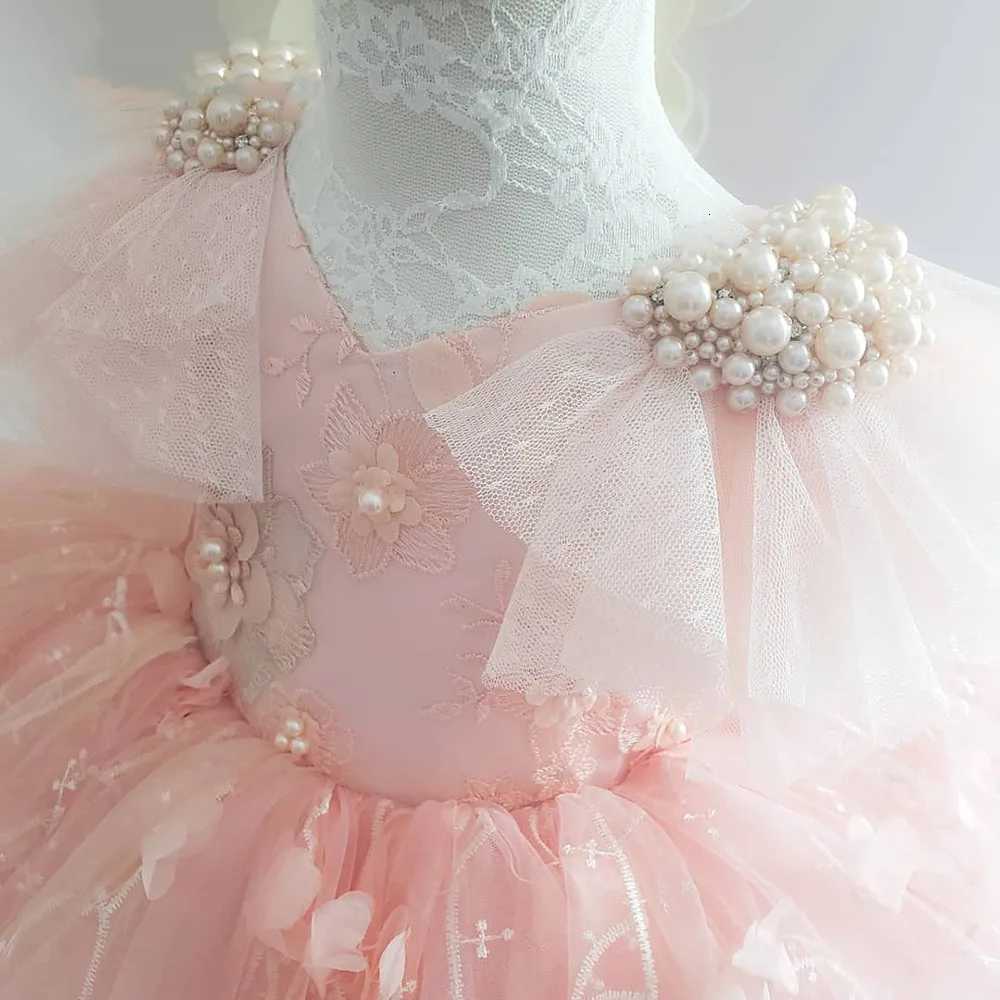 Elegant Girl Dress Girls 2025 Summer Fashion Pink Lace Big Bow Party Tulle Flower Princess Wedding Dresses Baby Girl Dress Z250926