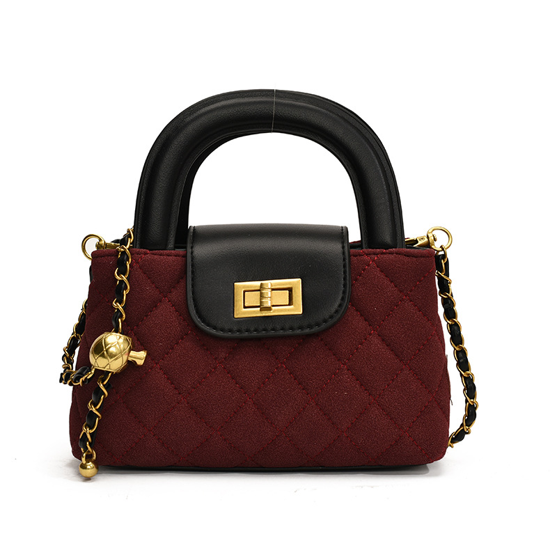 new Free delivery designer bag Luxury Bag Casual and minimalist design comfortable single shoulder crossbody bag