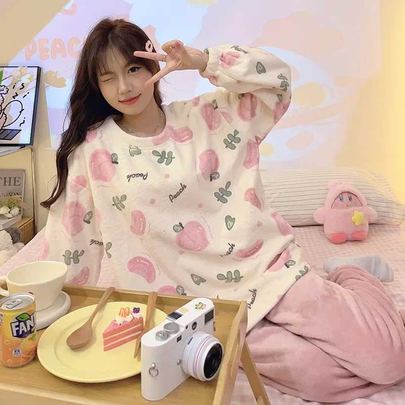 Womens Autumn Winter Flannel Thickened SweetCute Korean Style Coral Velvet Round Neck Sleepwear Home Suit Pajamas Set Z250925