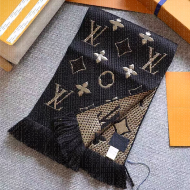 Women scarf designer fashion luxury winter warm thick letter knitted long scarf woman outdoor casual travel daily outfit high quality scarves with tassel A1