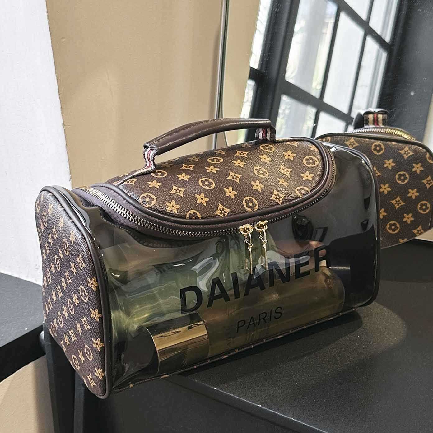 luxcury Small Vintage Style Folding Cosmetic Case with Convenient Carrying Design J250926