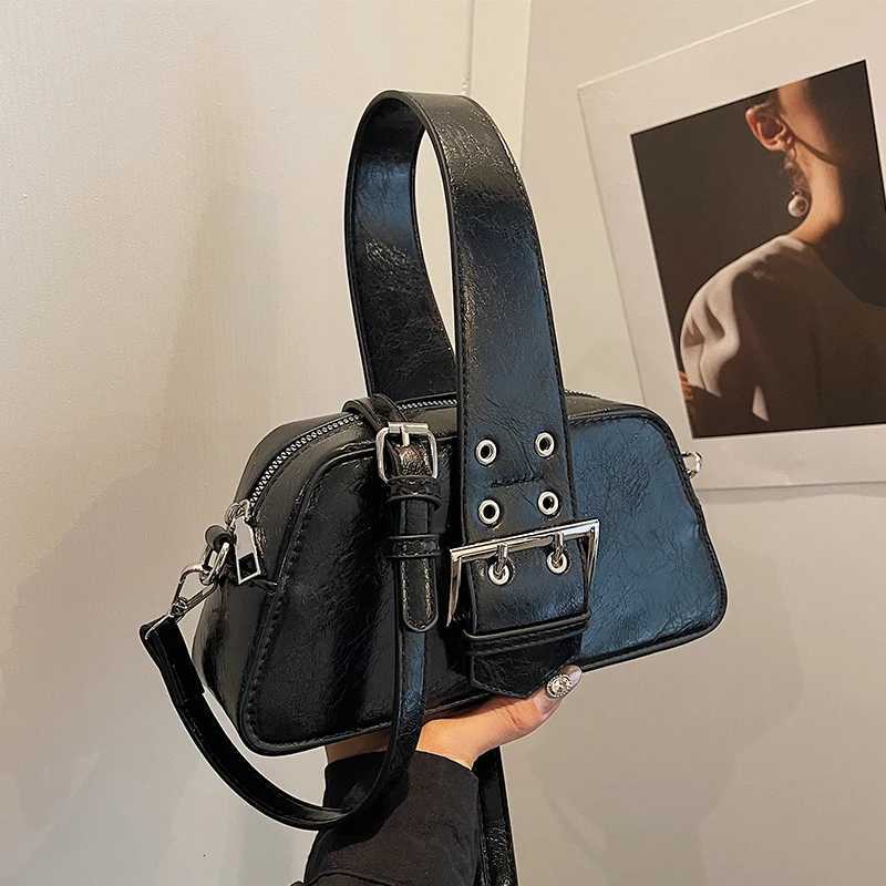 Small Handbag Fashion Wrist Bag For Women Retro Rivet Leather Shoulder Crossbody Bag Black Coffee bolsa feminina Zipper Purse Z250926