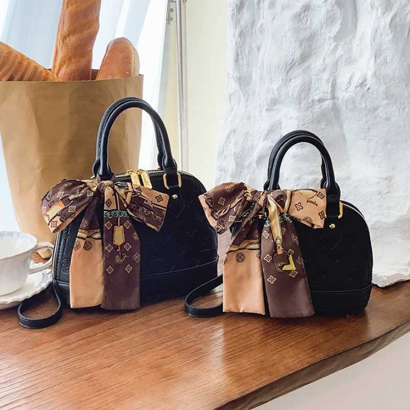 2025 New Shell Embossed Shoulder Bag Soft Leather Crossbody Purse for Women Elegant WrinkleFree Design Trendy Daily UseW250926