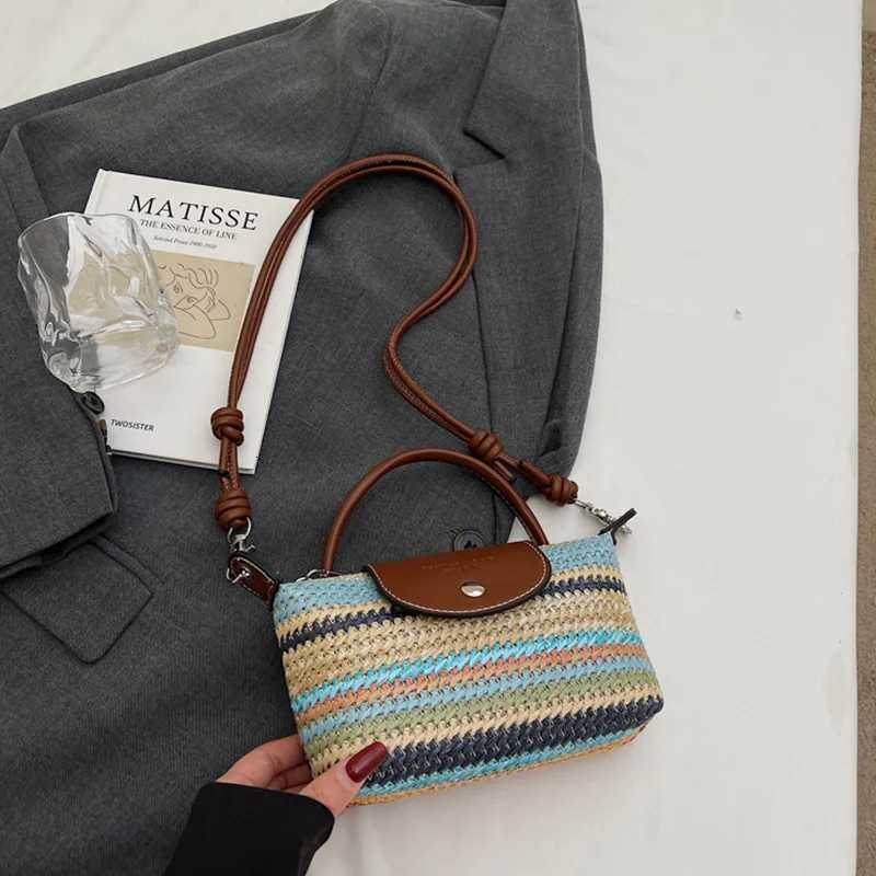 Weaving Design Womens Crossbody BagWoven Straw with Metal Buckle Shoulder StrapPerfect for VacationDaily Use and ShoppingW250926