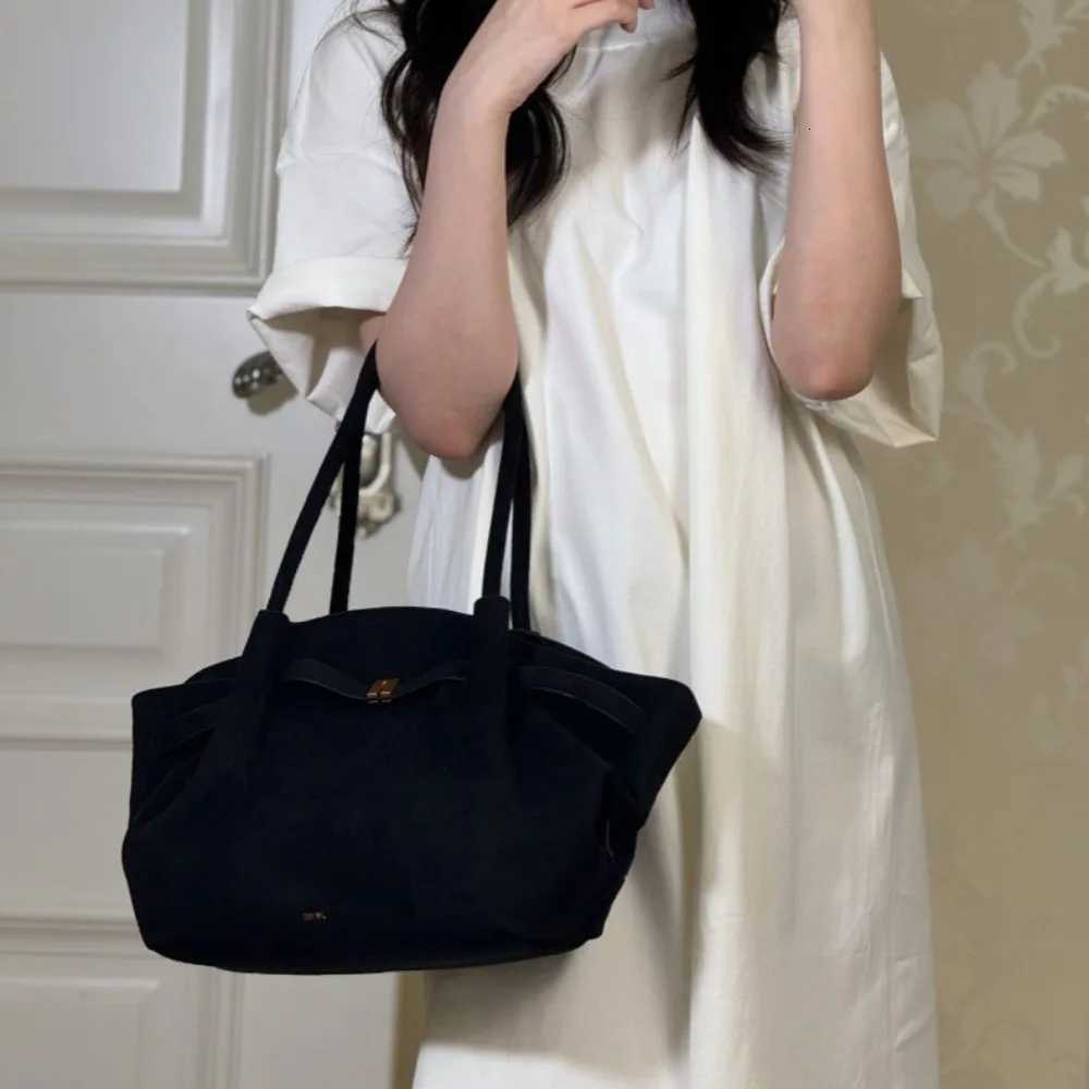 JW PEI Dumpling Bag New Hana Large and Small Premium Underarm Shoulder Bag Crossbody Handbag Tote Bag WomenW250926