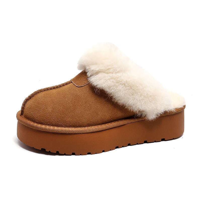 New Sheepskin One-Piece Thick-Soled Closed-Toe Furry Snow Boots for Women Warm Non-Slip Home Cotton Slippers