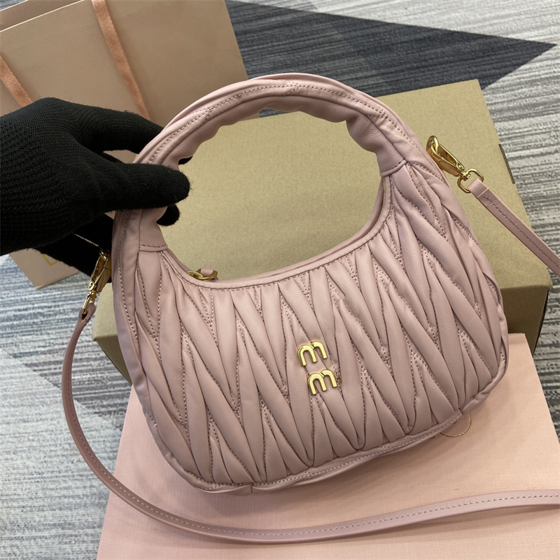 Womens mens Soft Sheepskin Crescent Bag Wander Matelasse Designer bags Luxury handbags hobo Underarm bag Top quality leather crossbody Shoulder Bags Evening Bags