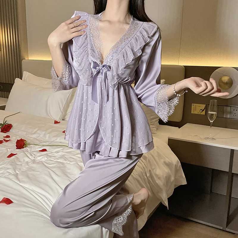 Womens lace satin home sleepwear set deep V sweet lace top pants two pieces of home clothes big size white black purple Z250925