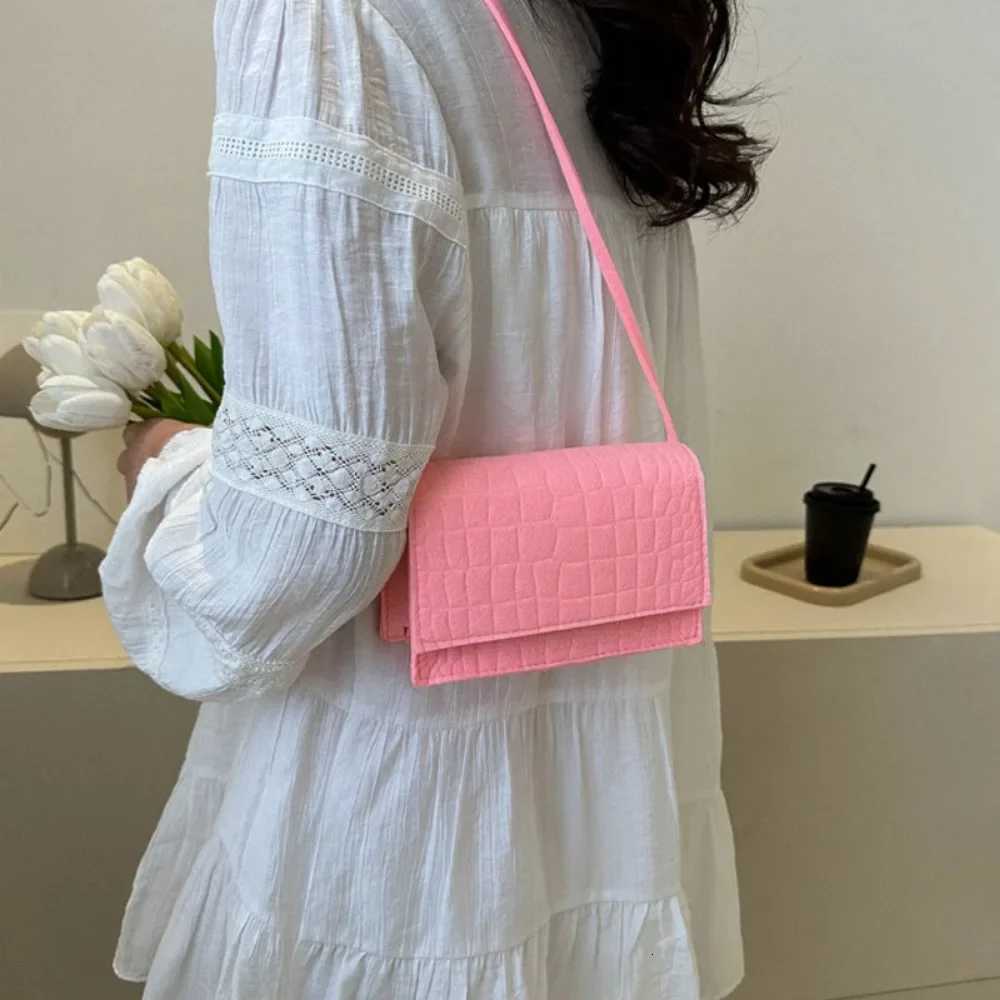 2023 Crossbody Bags for Women Felt Summer Texture Oneshoulder Armpit Bag Handbag Z250926