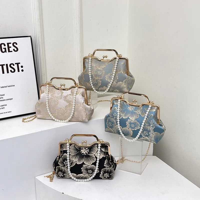 Vintage Classic Lace Bag Beads Wedding Shell Lock Bags Women Shoulder Crossbody Bag Chain Womens Handbags Purses 2025 NewW250926