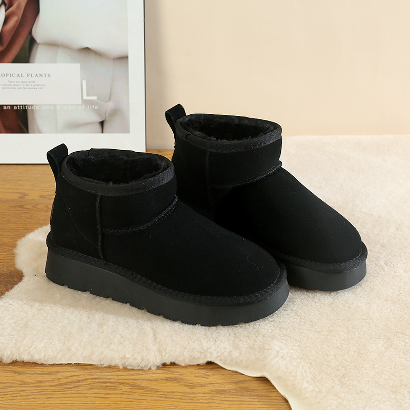 CE designer shoes Free shipping oxhide affordable luxury Winter anti slip snow boots with thick plush cotton shoes Fade-resistant yellow