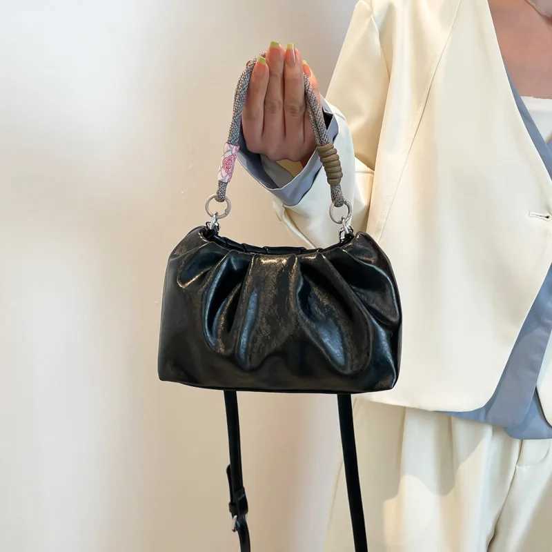 New Lady Shoulder Bag Wrinkled Cloud Pattern Crossbody Handbag Purse Perfect Gift for Wife Girlfriend Luxury Designer Handbag Z250926