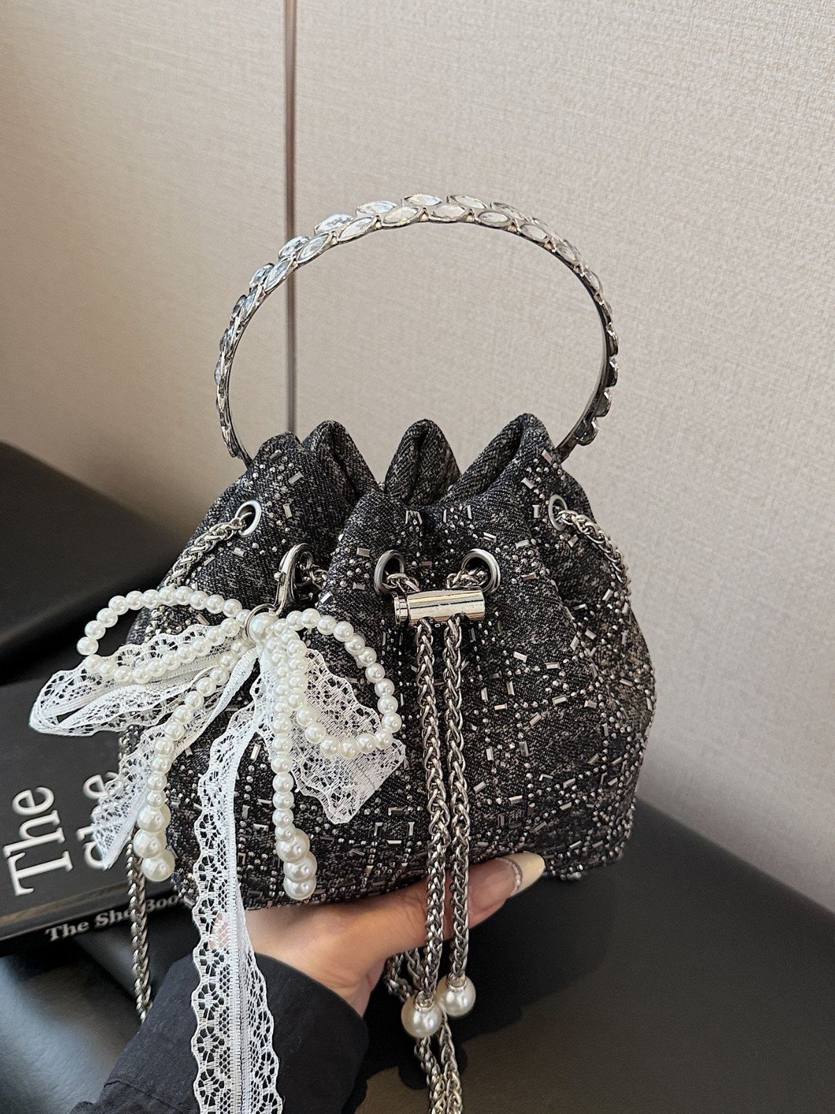 Free delivery designer bag Luxury Bag Minimalist and fashionable women crossbody bag suitable for daily travel