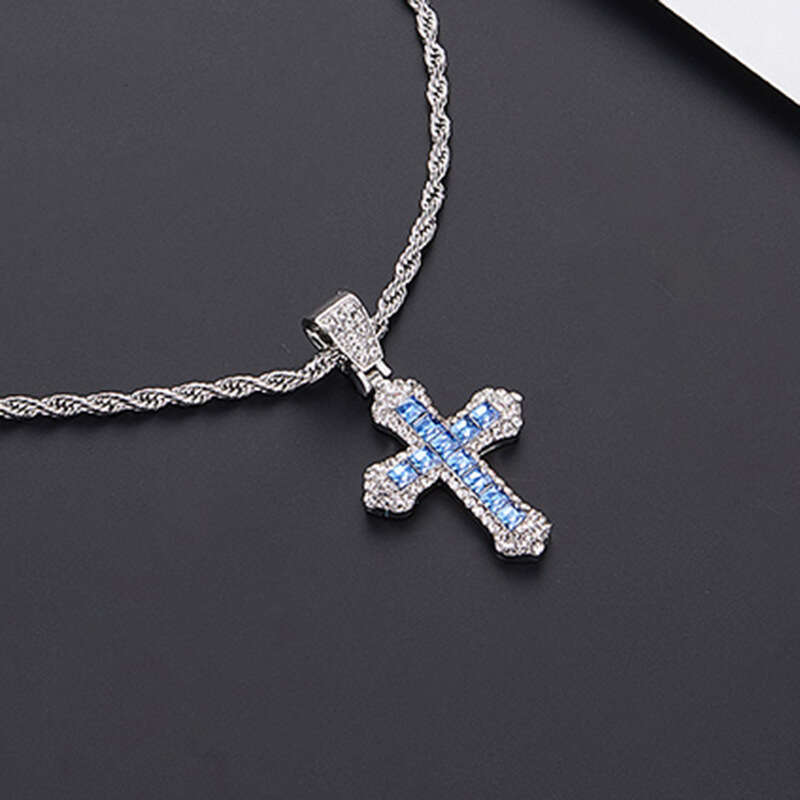 designer Necklace Zircon Cross Necklace for Women Jewelry Small Niche Design Pendant