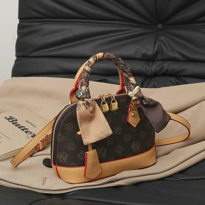 Trendy Casual Messenger Bag For Women Designer Vintage Crossbody Handbag Solid Color Leather Tote Paris Fashion Luxe PurseW250926