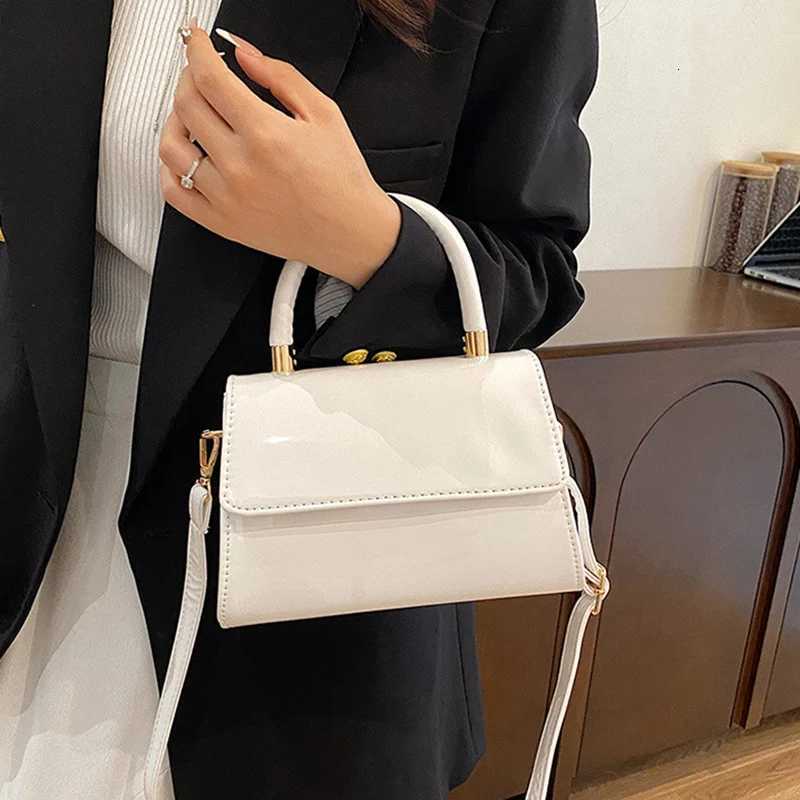Small Bags for Woman Faux Leather Shoulder Bag 2025 Trend Crossbody Bags Korean Fashion Hand Bag Ladies Red Beige Brown Black Z250926