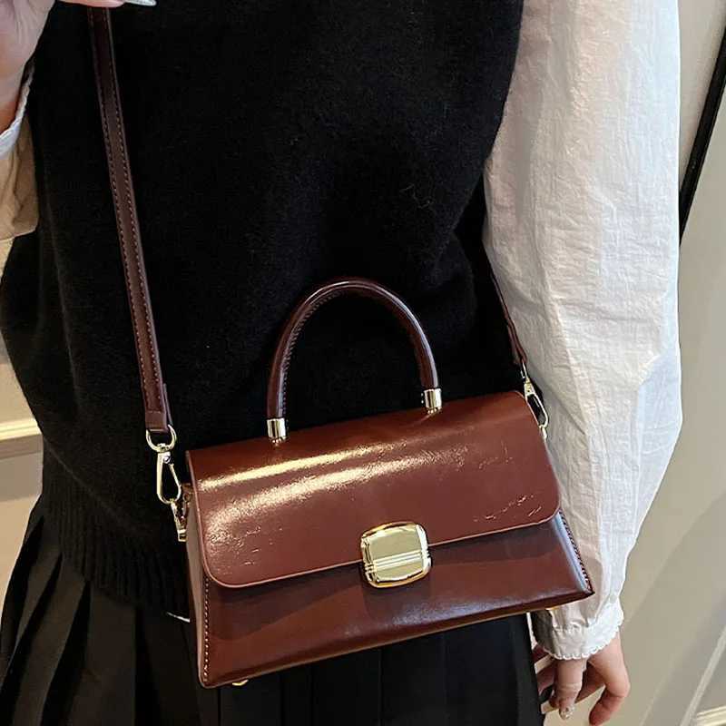 Daily Commuter Simple Small Square Bags Fashionable Exquisite Crossbody Bag Pure Colour Pu Leather Single Shoulder Bag Z250926