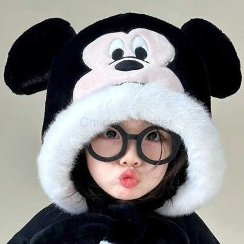 Disney Mickey cute twodimensional scarf hat for autumn and winter windproof and warm pullover hat for elementary school student H250926