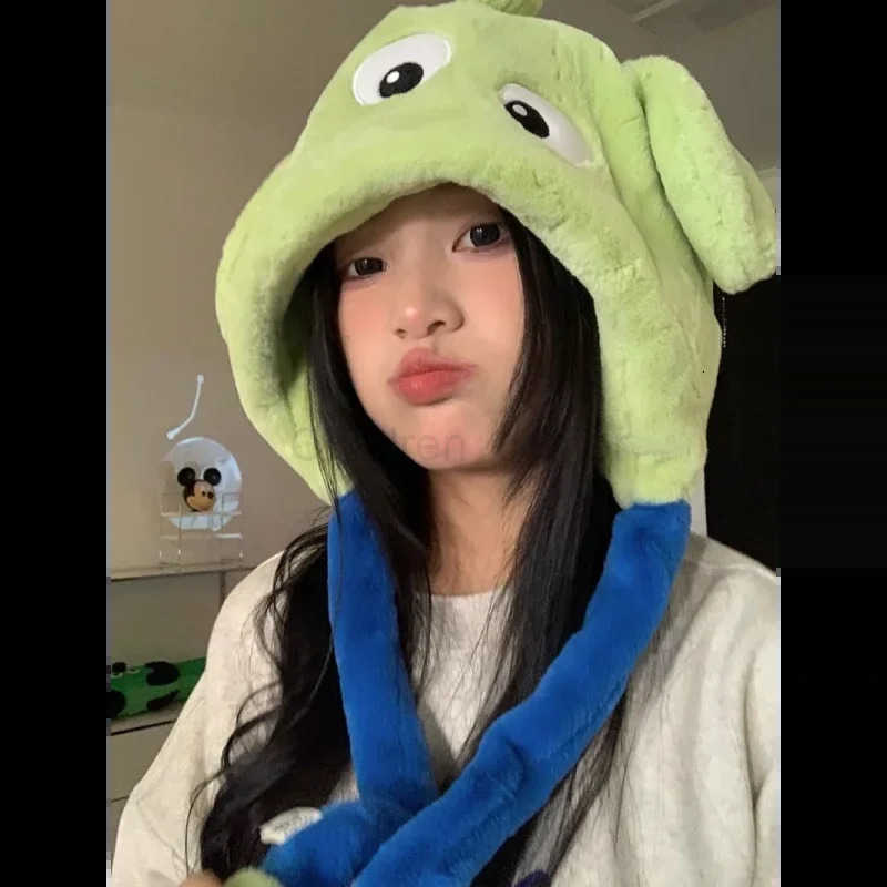 Disney New Toy Story Alien Anime Cartoon Plush Hat Creative Funny Personalized Windproof Ear Protection Warm Pullover Hat Gift H250926