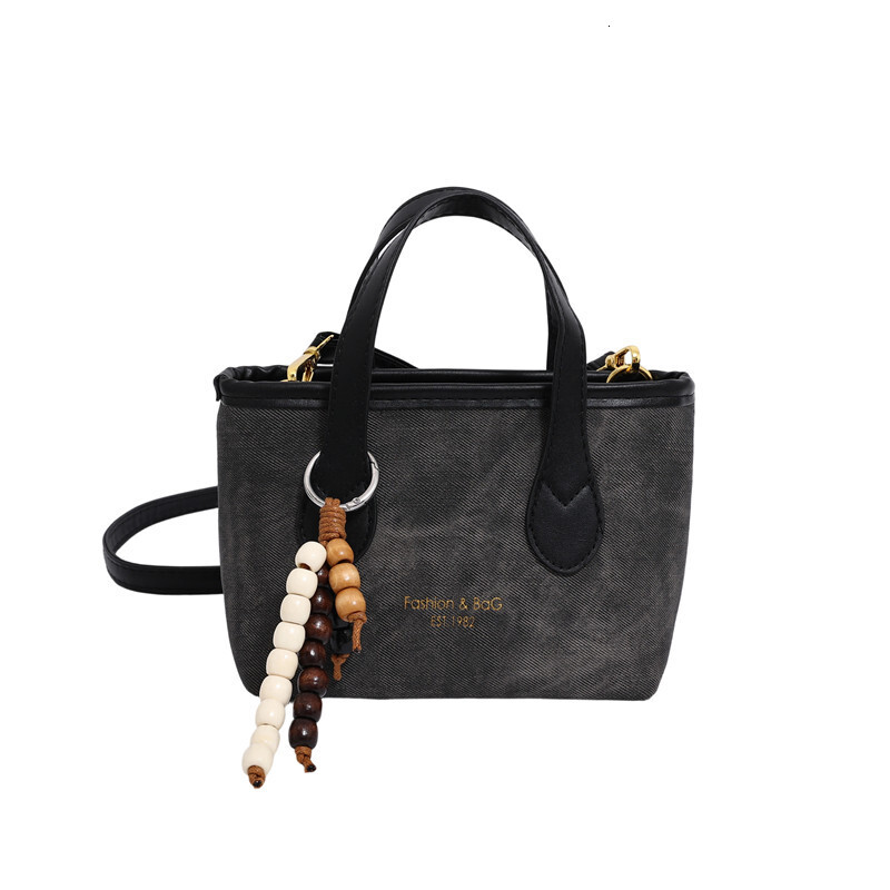 2025 Autumn/Winter Korean New Women's Handbag Fashion Versatile Style bag Trendy Retro Style Shoulder Bag Light Luxury Designer Bag