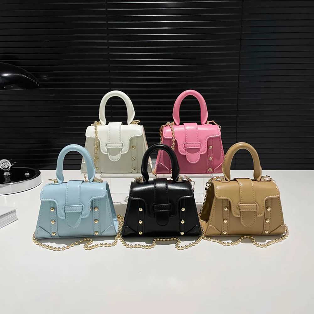 Fashion Mini Square Handbag Women Crossbody Bags Pu Leather Rivet Design Flap Shoulder Bags Small Chains Crossbody Lipstick Case Z250926
