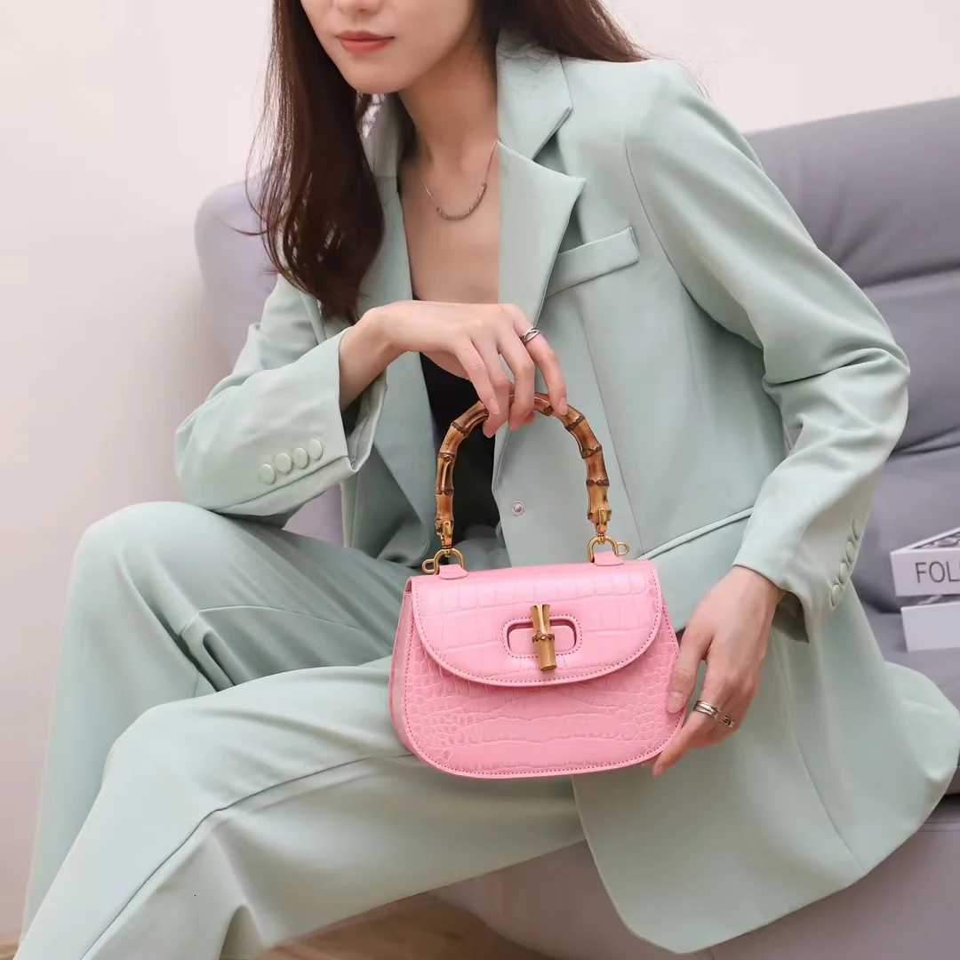 Fashion Genuine Leather Women Small Handbags Splicing Design Lady Saddle Hand Bags With Bamboo Handle Z250926