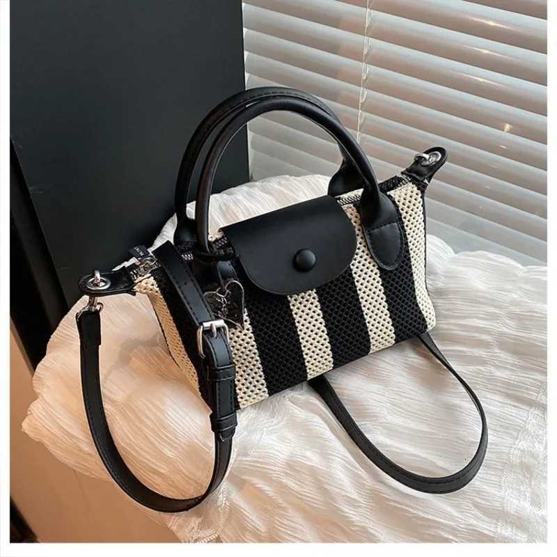 Womens Shoulder Bag Exquisite Detail Creative Crossbody Bag For Ladies Daily Use And Fashion StatementW250926