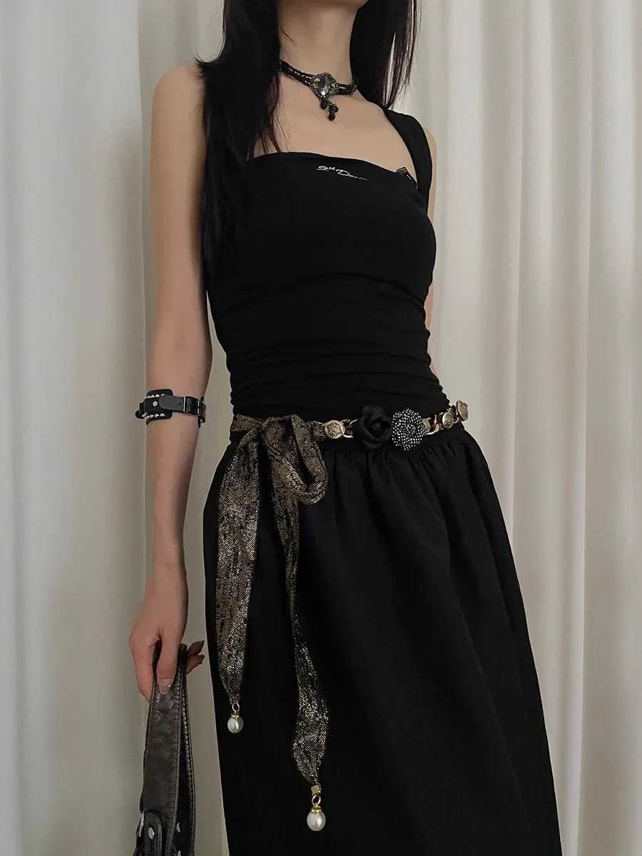 Wasteland wave of the West Miah Wind Flower Belt Women 2024 New Decorative Dress With HighEnd Design Feeling Waist Black L250926