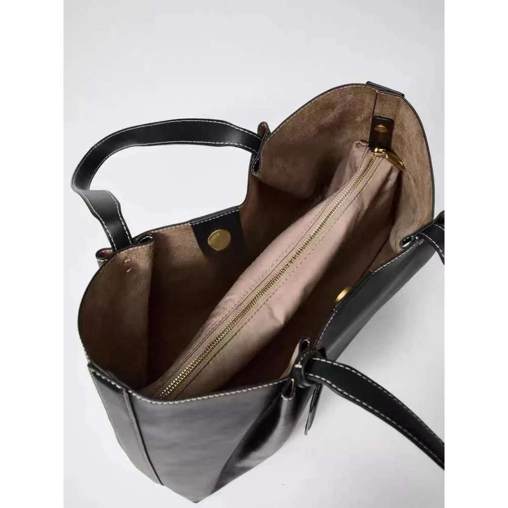 Women Large Capacity Handbags Fashion Designer PU Leather Shoulder Versatile Commuter Bucket Bag Female Tote Bags Suotong2509