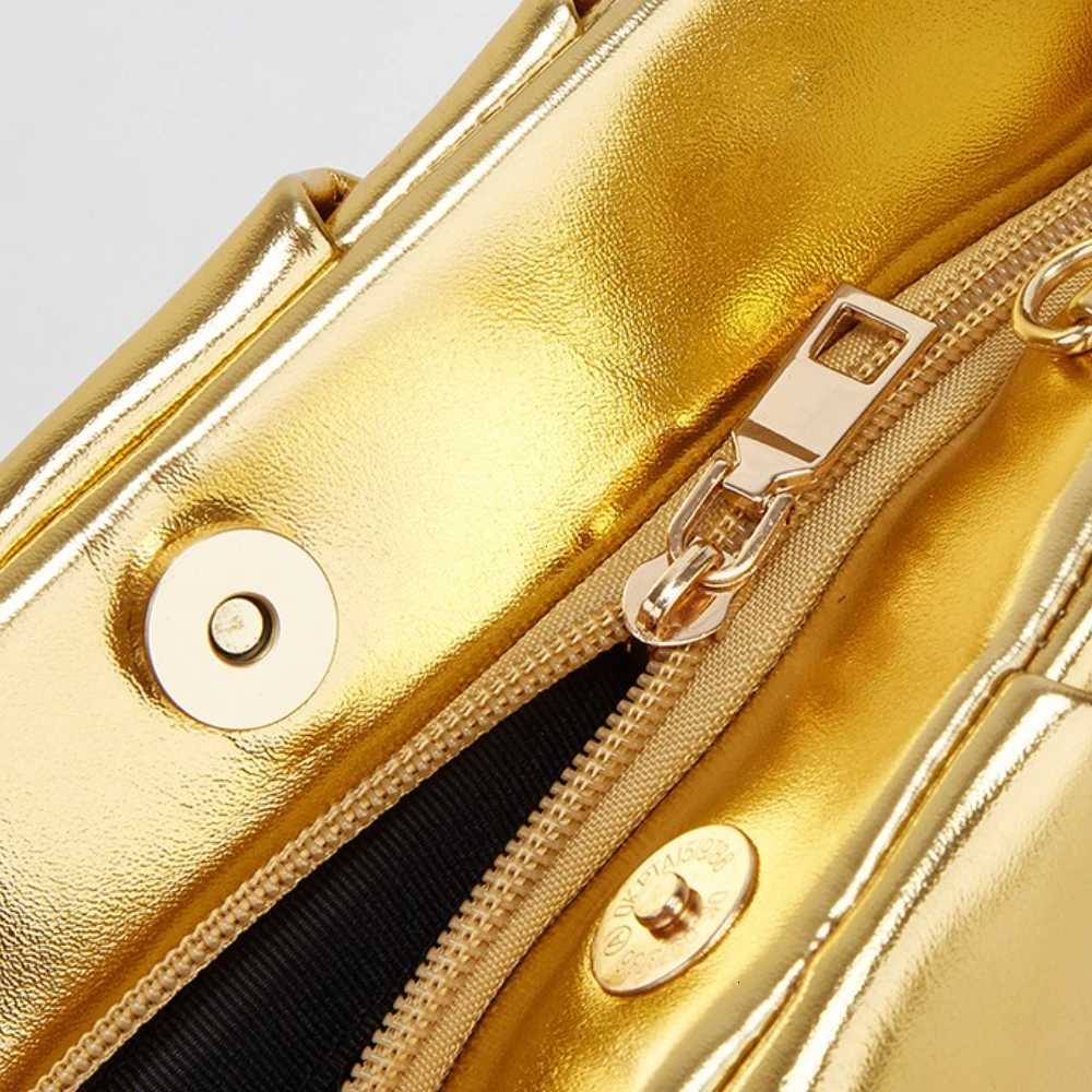 Folded Cloud Bag for Women New Foreign Trade Style Trendy Silver HandbagVersatile Ins Chain Crossbody Bag Purses and Handbags Z250926