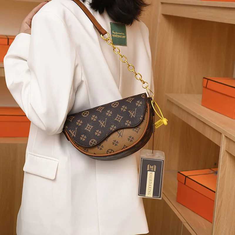 PVC Printing Saddle Bag Womens Bags Designer Luxury Crossbody Shoulder Purses Female Handbag Womens Clutch 2024 Crossbody BagW250926