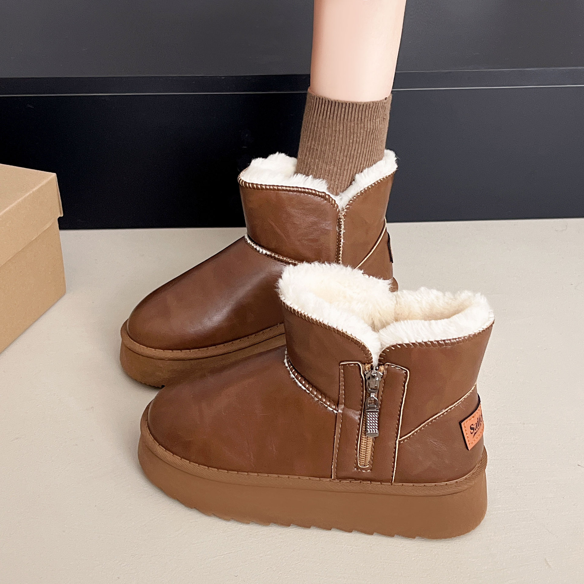 Women's thick soled side zipper snow boots anti slip new winter with plush and thick comfortable fashion cotton boots outdoor travel cotton shoes