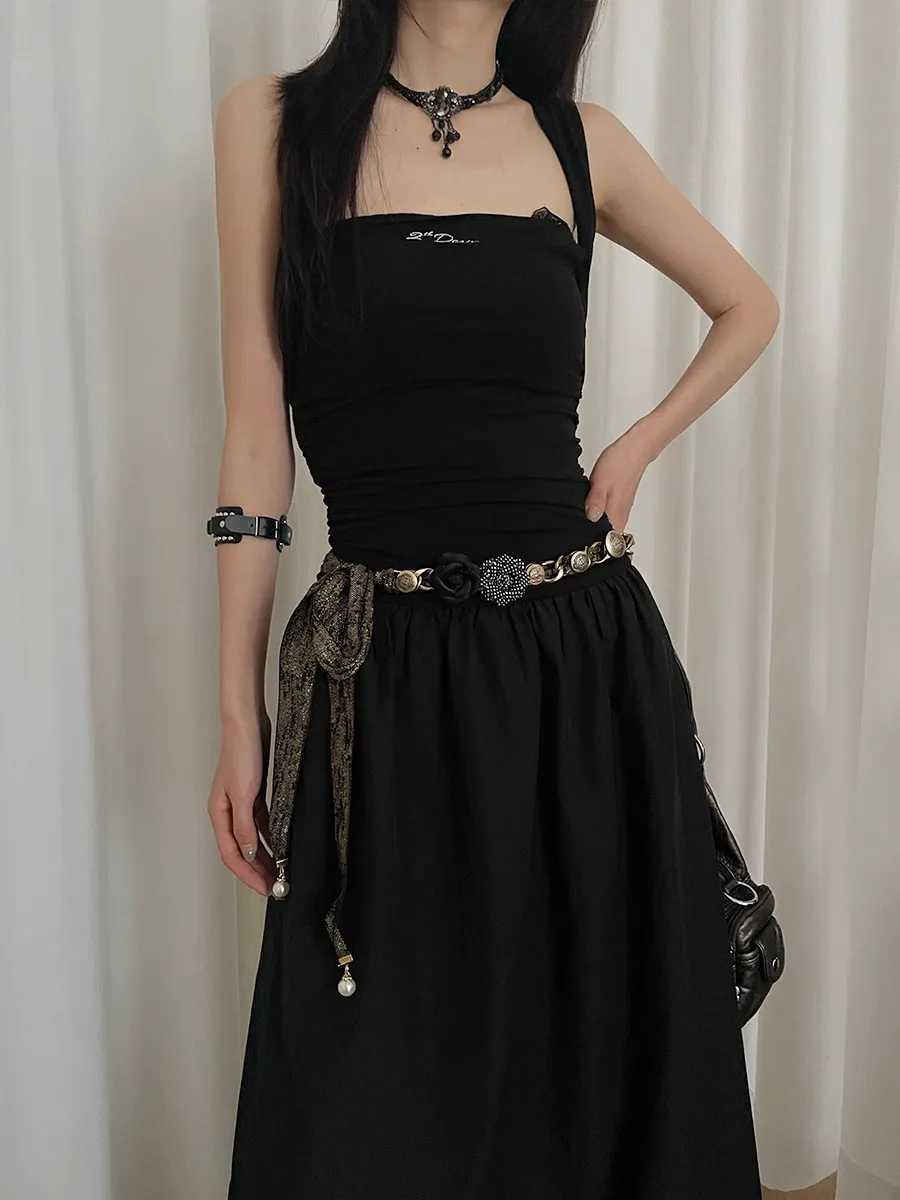 Wasteland wave of the West Miah Wind Flower Belt Women 2024 New Decorative Dress With HighEnd Design Feeling Waist Black L250926