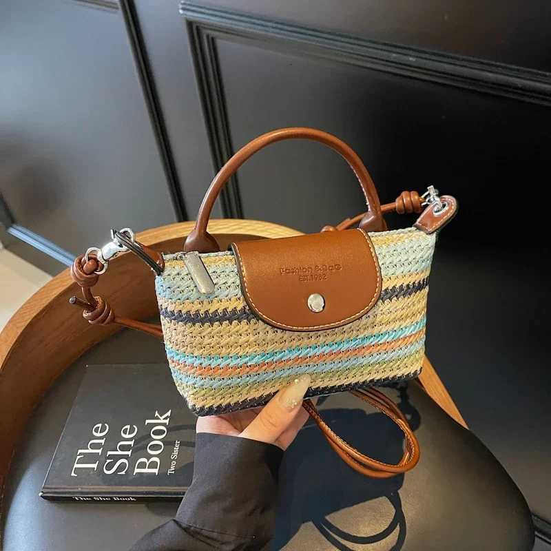 2025 Simple Yet Stylish Shopper Tote Bag With Large Capacity Solid Color And Crossbody Strap OptionW250926