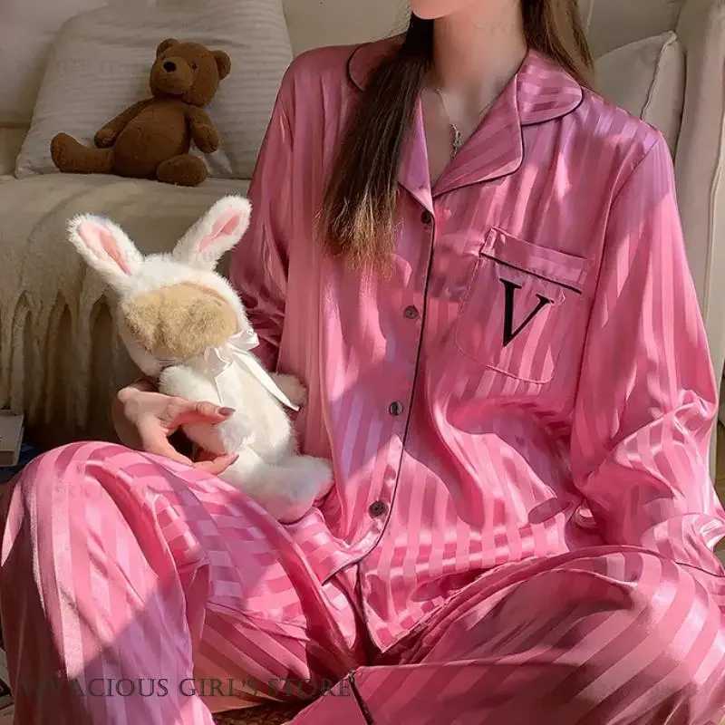 New Female Pajamas TwoPiece Set Loungewear Spring Autumn New Sleepwear Pyjama Pour Femme Hot Pink Satin Homewear Trouser Suits Z250925