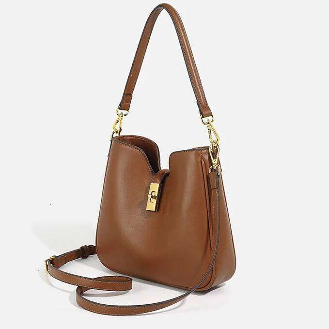 Cowhide underarm new design genuine leather vintage commuter one-shoulder crossbody bag fashion ladies handbag